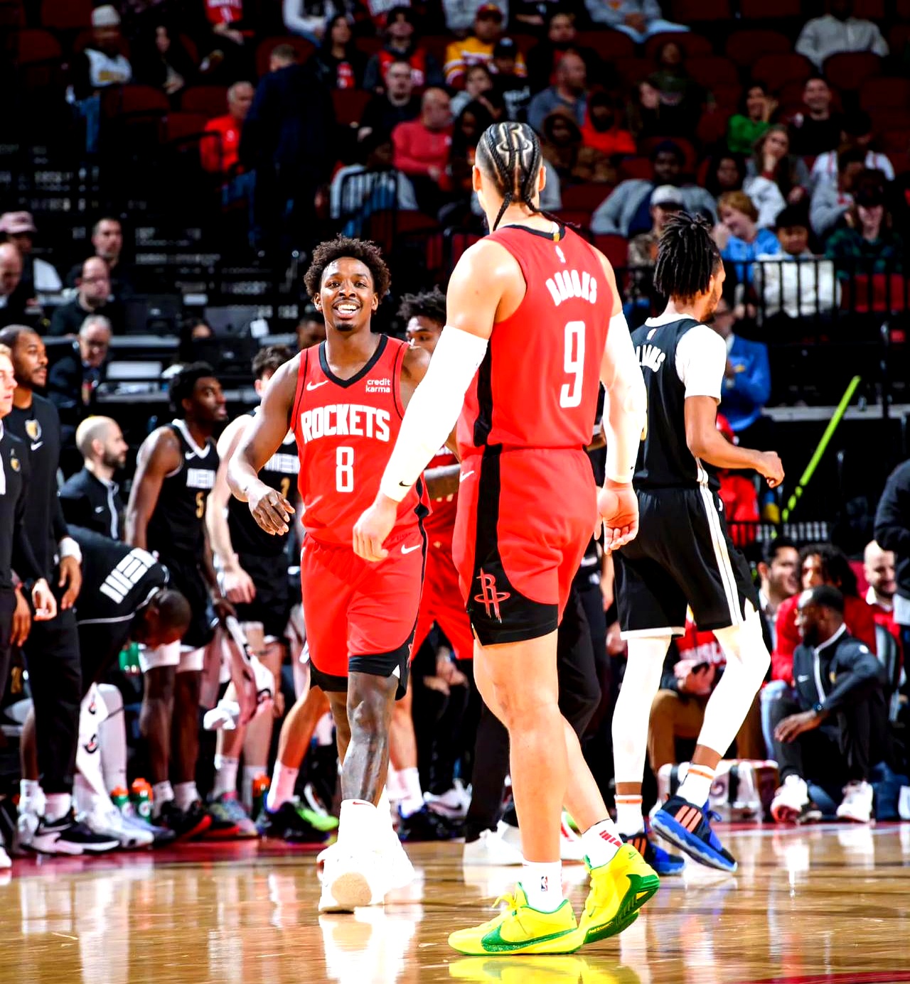 天行官网 -赛地聚焦——全明星赛国际比赛日热度飙升；亚特兰大队长鼓劲；压力陡增；赛季目标并未改变的简单介绍