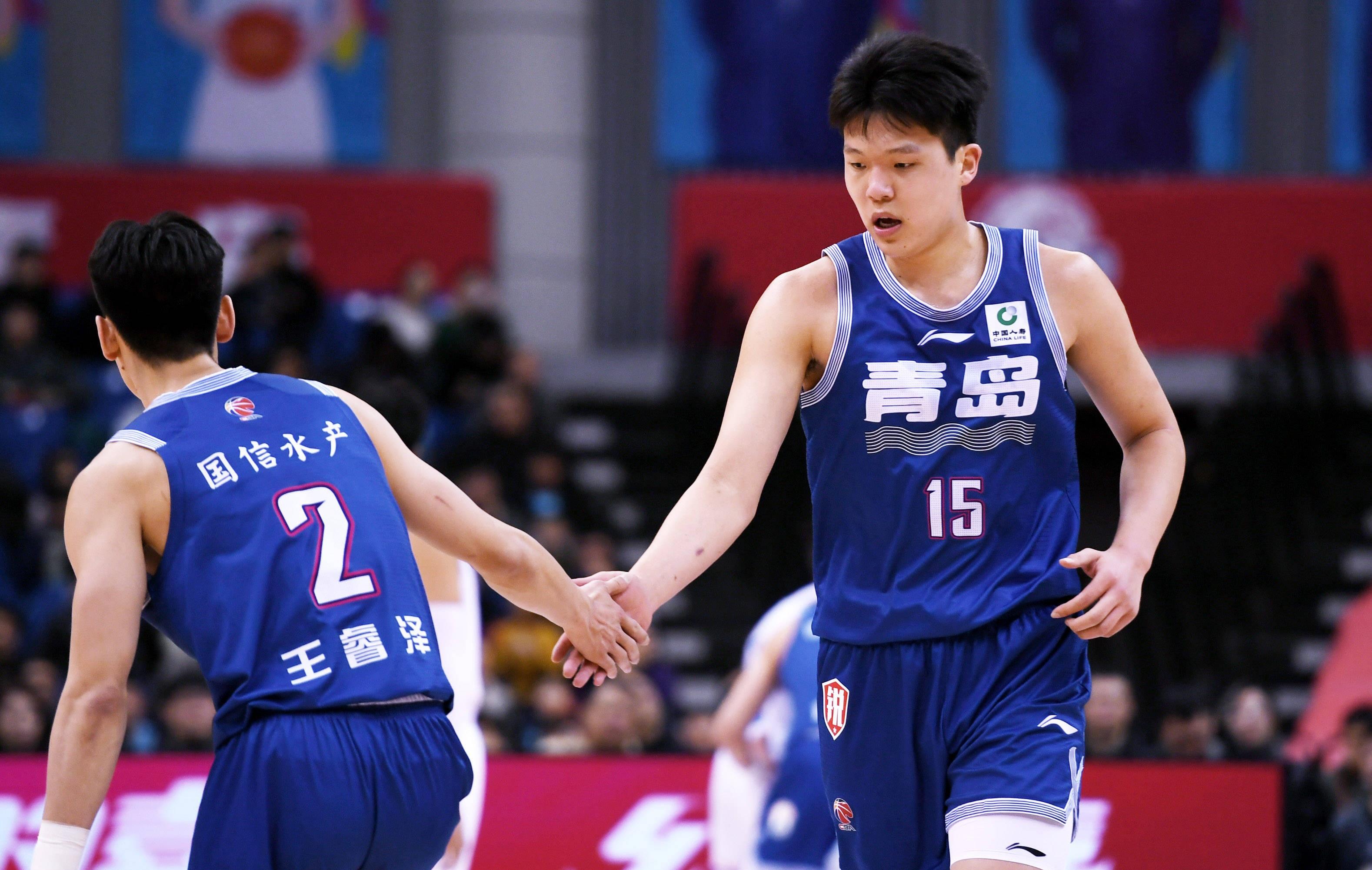 赛前突围战来临;广州队围绕CBA季后赛强势反弹;引发热议;球队文化再被提及的简单介绍 赛前突围战来临;广州队围绕CBA季后赛强势反弹;引发热议;球队文化再被提及的简单介绍