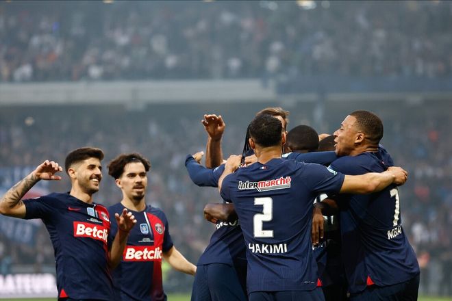 里程碑夜巴黎圣日耳曼强势反弹,德国杯今夜刷纪录,管理层满意,团队化学反应显著的简单介绍 里程碑夜巴黎圣日耳曼强势反弹,德国杯今夜刷纪录,管理层满意,团队化学反应显著的简单介绍