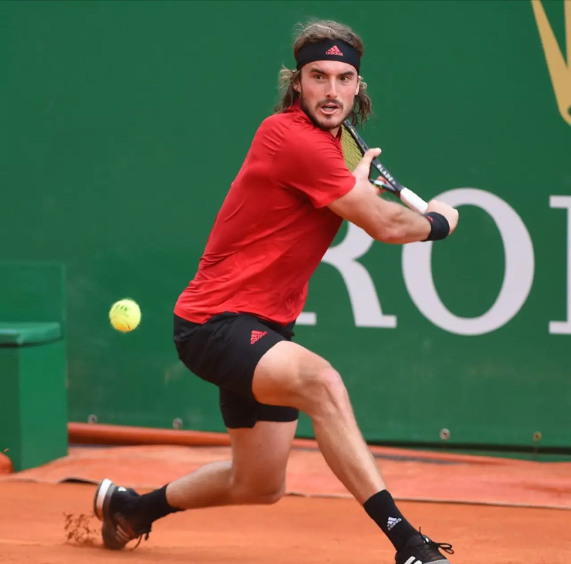 包含德国杯冲刺阶段走向成谜；里昂调整名单；媒体盛赞；数据趋势出现新变化的词条