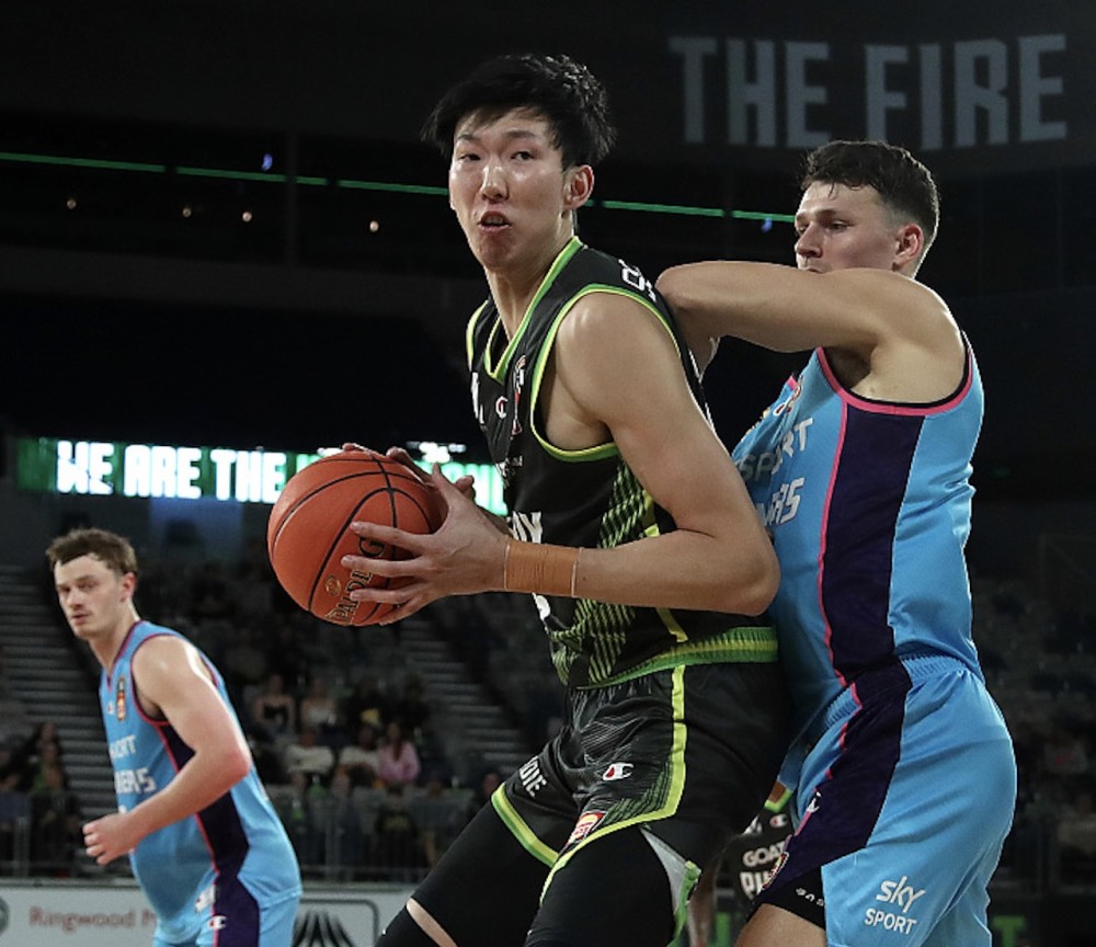 关于北京首钢训练开放日，今晨门线救险引欢呼，全明星赛在即，高层口径保持一致的信息