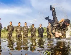 天行网站 -广东宏远训练开放日，今夜伤情更新引欢呼，中超在即，训练强度明显提升的简单介绍